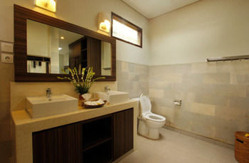 Griya Shanti Villas & Spa Ουμπούντ Εξωτερικό φωτογραφία
